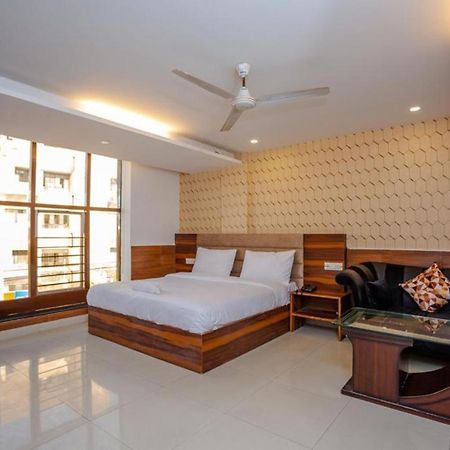 Hotel Doon Dehradun Bagian luar foto